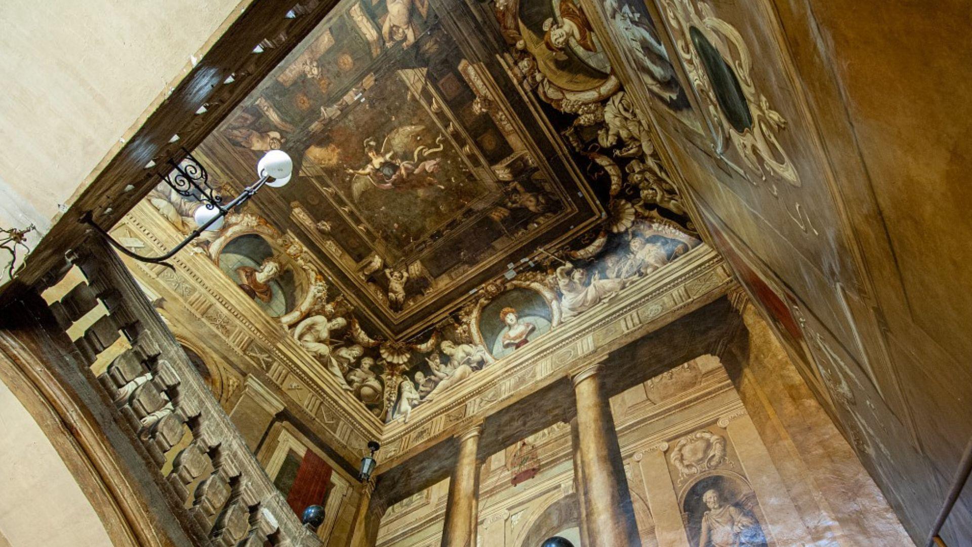 Image Ouverture de l’escalier de l’Hôtel de Châteaurenard